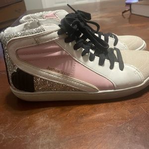 Justice sport shoes size 6